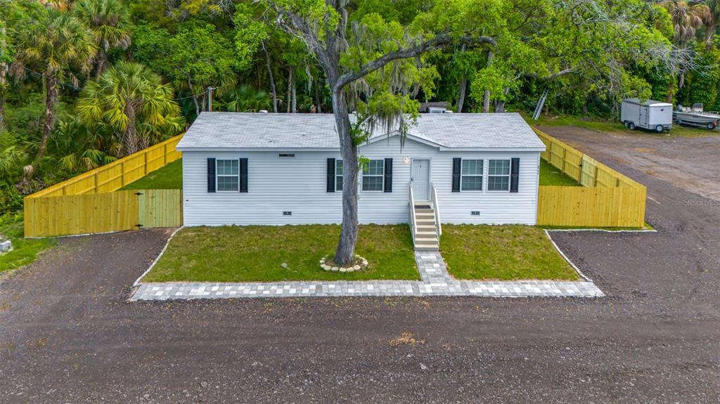 Foto principal - 8544 S 78th St