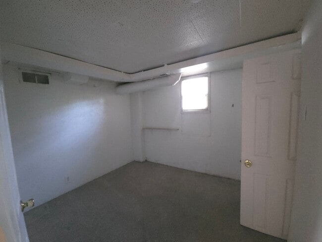 Building Photo - 932-934 14th