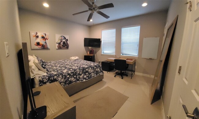 Foto del edificio - 1413 Holly St