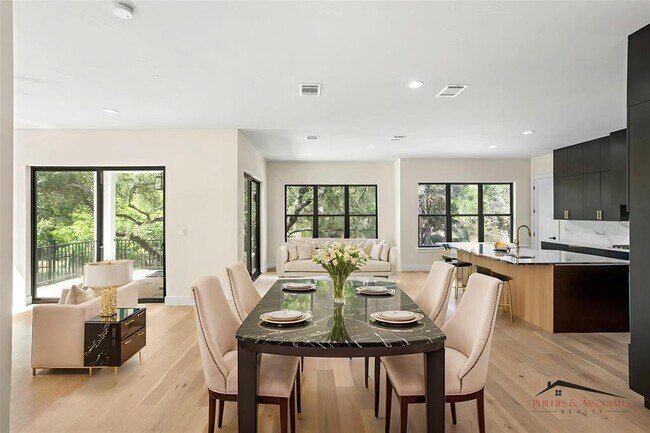 Foto del edificio - 17207 Oak Cliff Cir