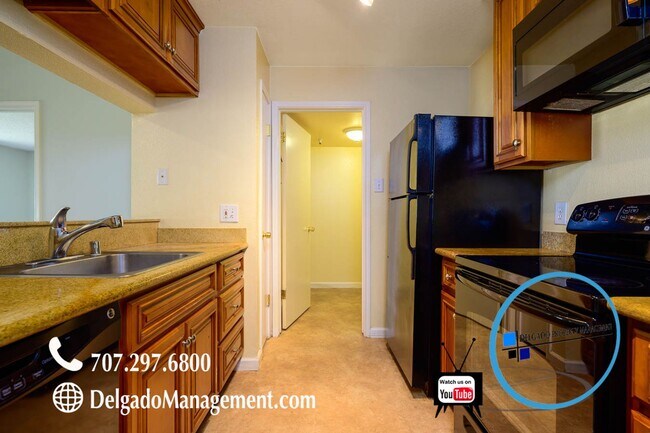 Foto del edificio - Glen Cove! Large two bedroom/2 baths avail...