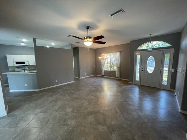 Building Photo - 6938 Rabbit Ave