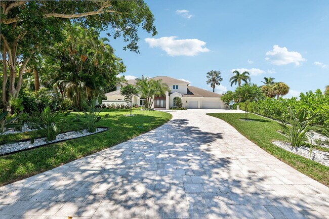 Foto del edificio - 526 Point Ln
