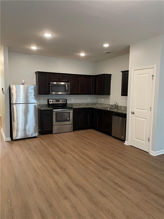 Foto del edificio - 6367 Kennonbriar Ct