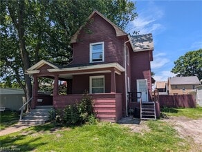 Building Photo - 545 W 36th St