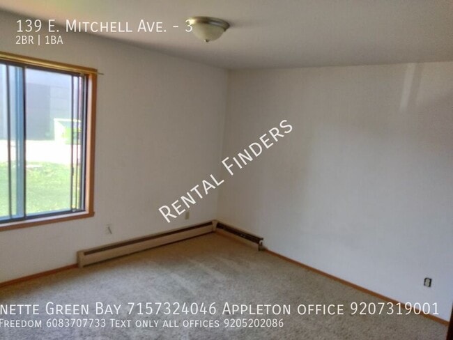 Building Photo - 139 E Mitchell Ave