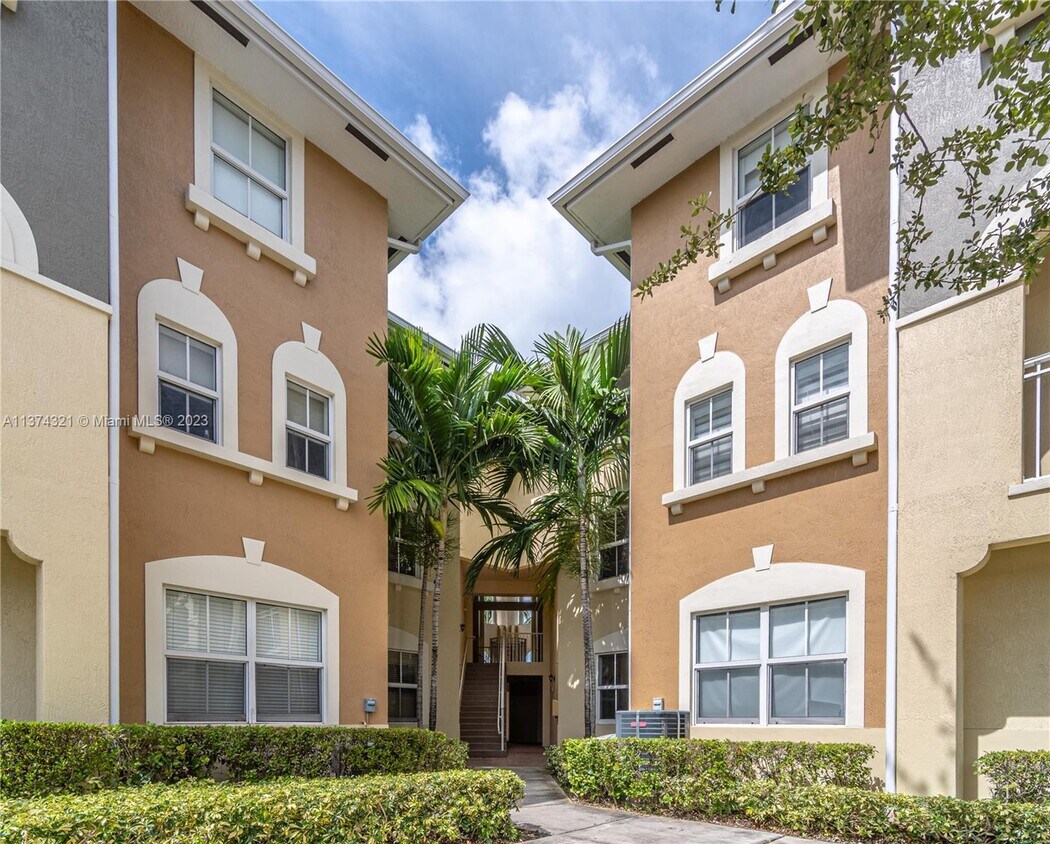 10885 NW 89th Terrace Unit 108, Doral, FL 33178 Condo for Rent in