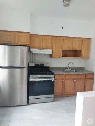 Building Photo - 236 Ridgewood Ave