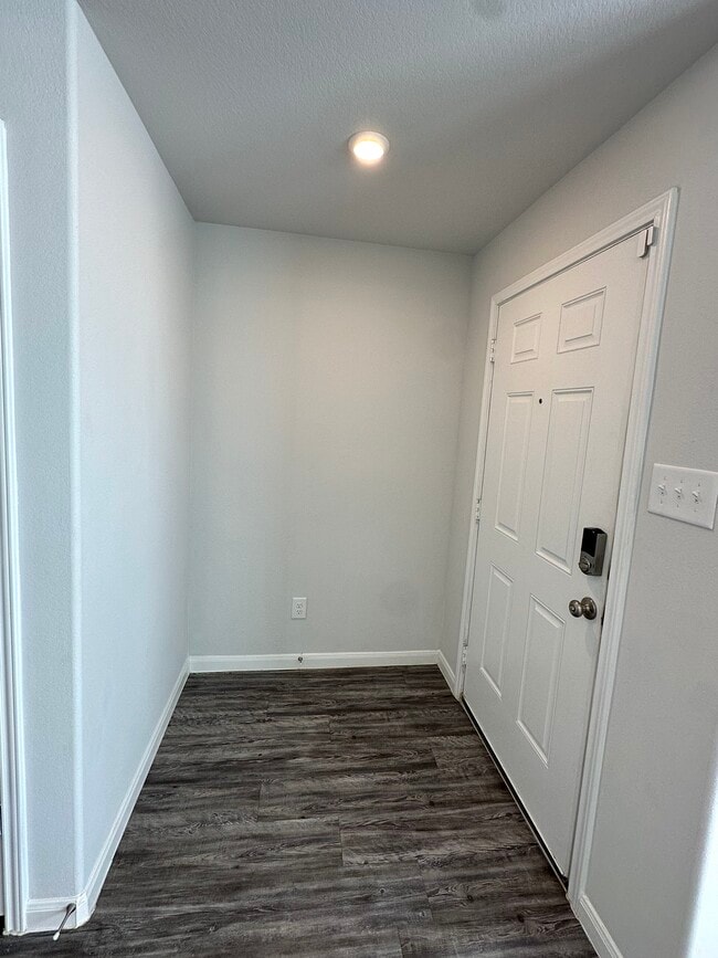 Building Photo - 2623 Road 5724