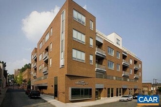 Building Photo - 112 South Street East