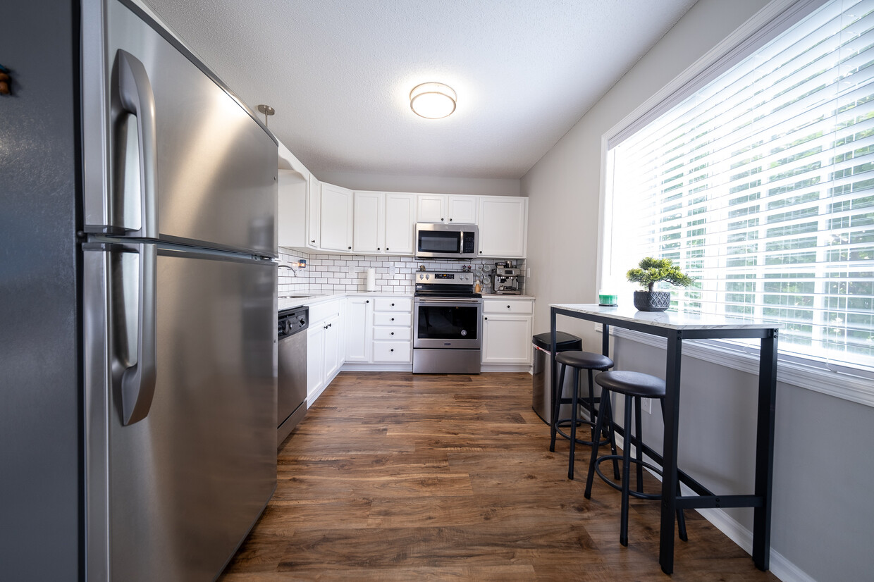 Foto principal - 2517 Cobble Hill Ct