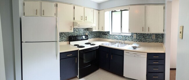 Foto del edificio - 2 Bedroom Townhouse in Shaler