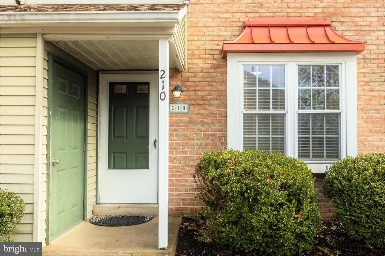 210 Brookwood Dr, Ambler, PA 19002 Townhome Rentals in Ambler PA