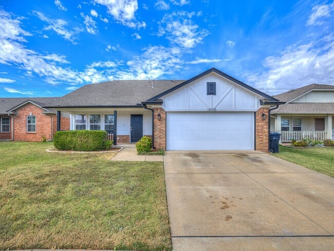 Building Photo - Beautiful remodeled home in Edmond + 4 bedrooms + 2 bathrooms + Valencia Neighborhood