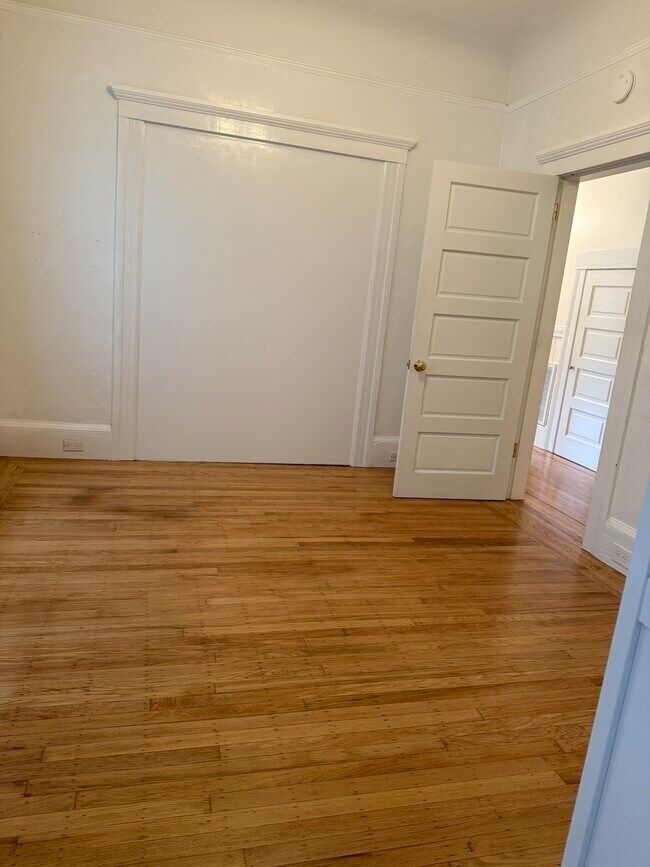 Foto del edificio - 3426 16th St