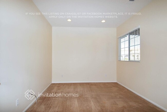 Building Photo - 27191 Golden Field Ct