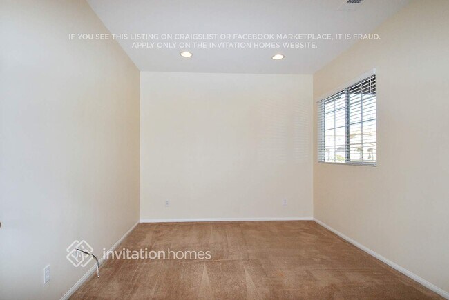 Foto del edificio - 27191 Golden Field Ct