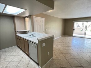 Building Photo - 1901 Rio Canyon Ct