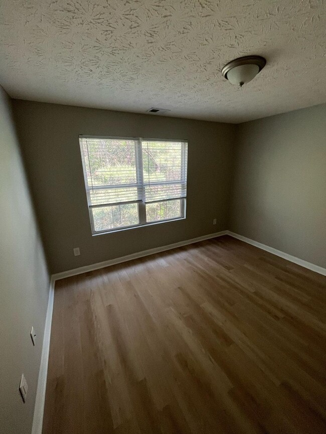 Foto del edificio - 9304 Waldrop Pl