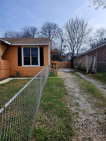 Foto del edificio - 2530 Camel Ct