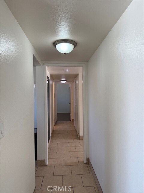 Building Photo - 3195 Newell Dr