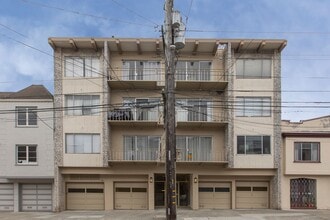 Building Photo - 1332 10th Ave