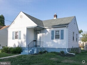 Building Photo - 27 Grant Ave