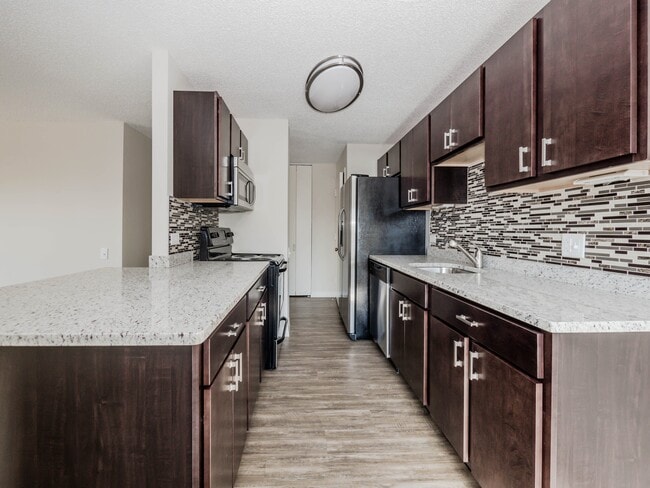 Building Photo - 838 N State St