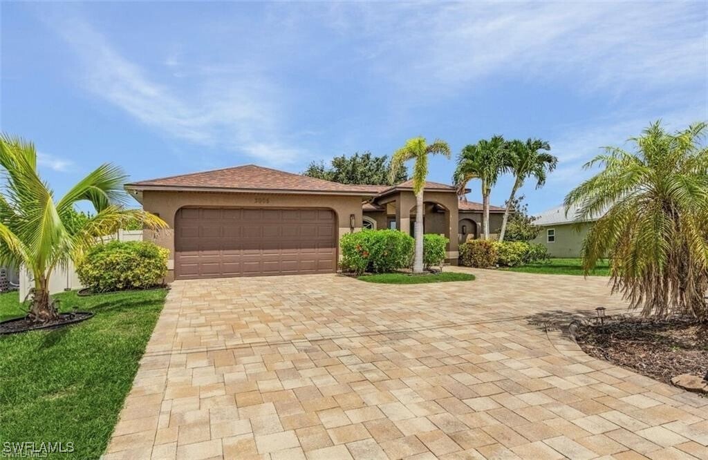 Foto principal - 3005 SW 8th Pl