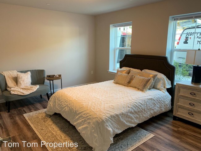 Foto del edificio - 2466 Pleasant Valley Rd