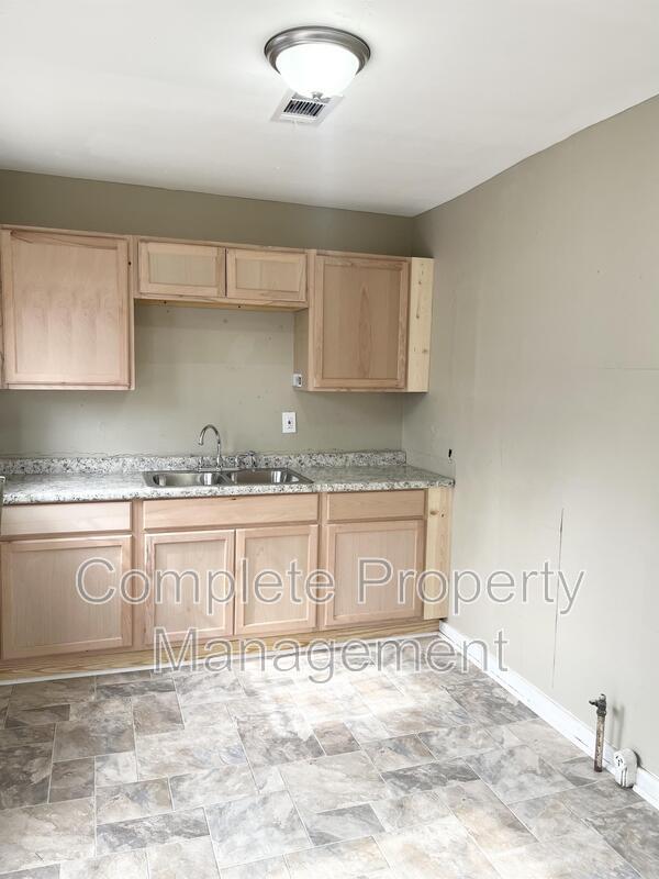 Foto del edificio - 3145 34th Ct N