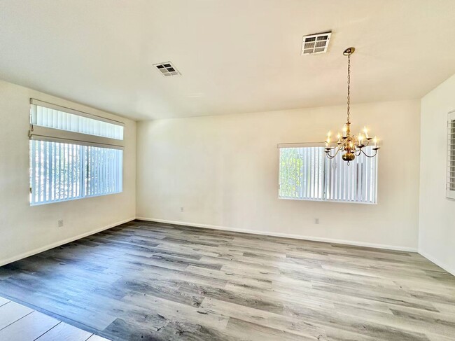 Foto del edificio - 9867 Ashton Pines Ct
