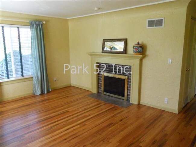 Building Photo - 420 Electron Way