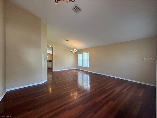 Foto del edificio - 9200 Middle Oak Dr