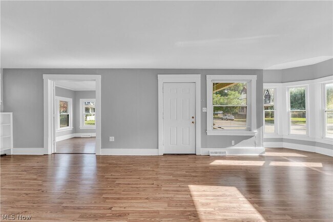 Foto del edificio - 3624 Archwood Ave