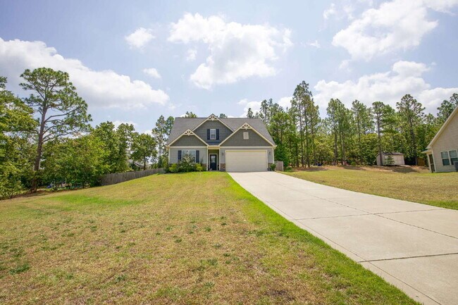 Foto del edificio - 59 Cherry Hill Dr