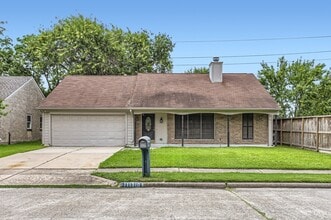 Building Photo - 11910 Yearling Dr