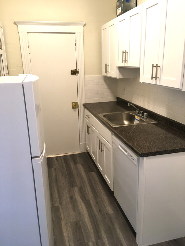 Foto principal - 108 Washington St