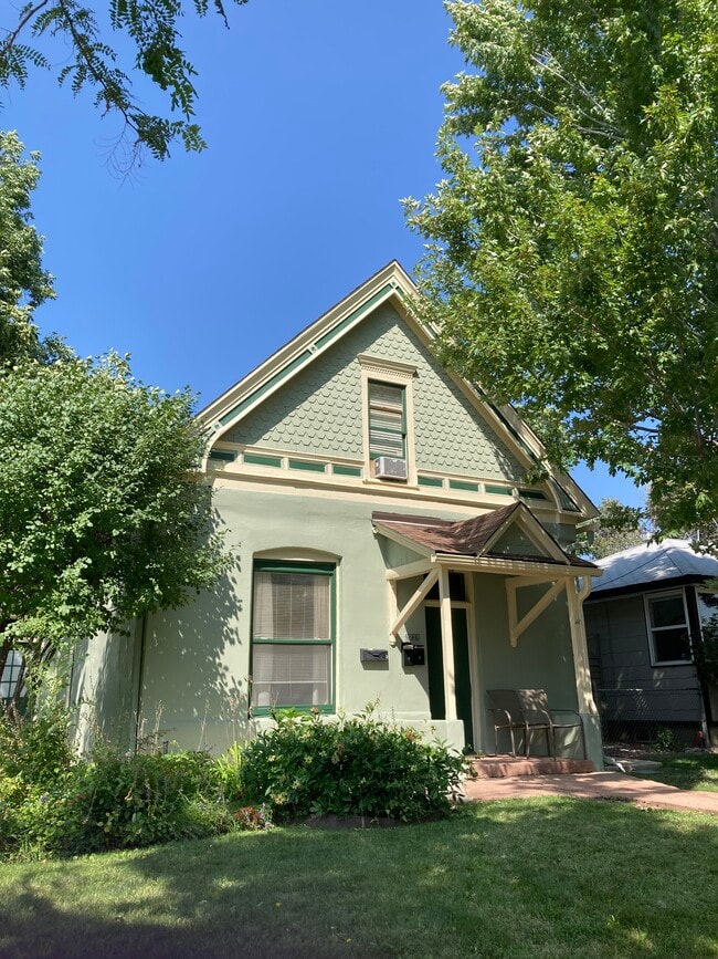 Front of building - 2237 S Acoma St