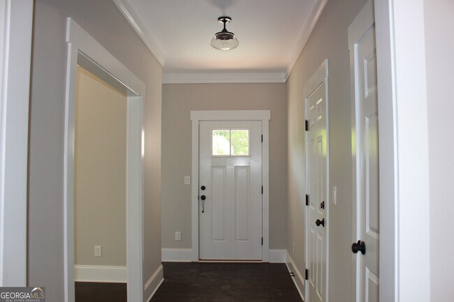 Building Photo - 180 Stonemont Ct