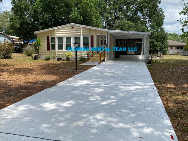 Building Photo - CR 109 D 13957