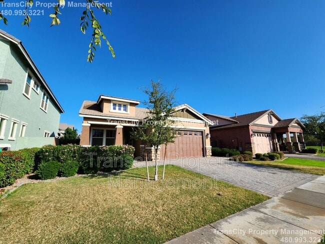 Building Photo - 3558 E Arabian Dr