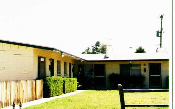 Building Photo - 7001 E Wilshire Dr