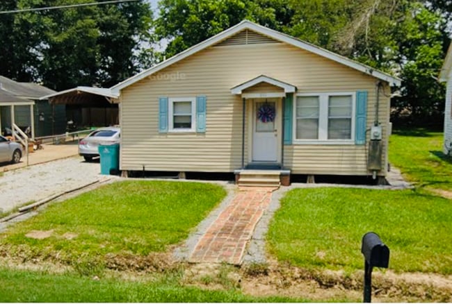 Building Photo - 840 Tate St