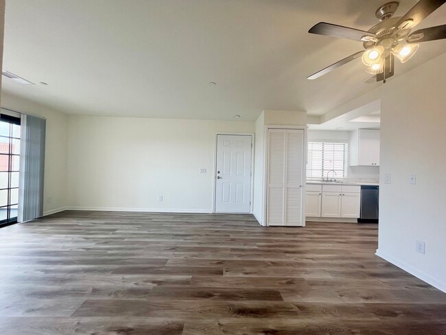 Building Photo - Parkview Apartments