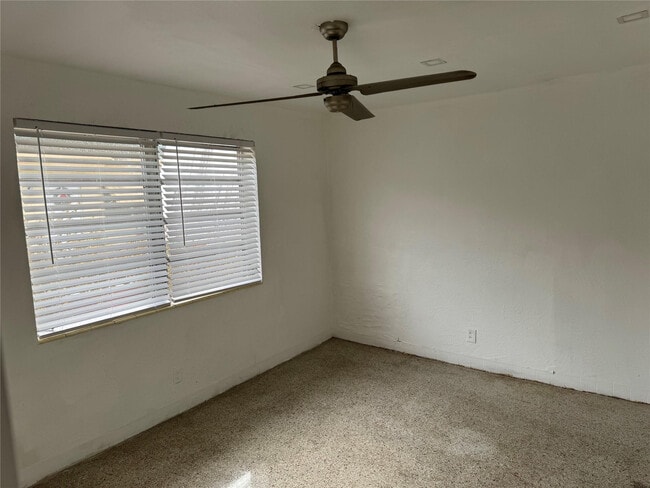 Foto del edificio - 304 SE 4th Ave