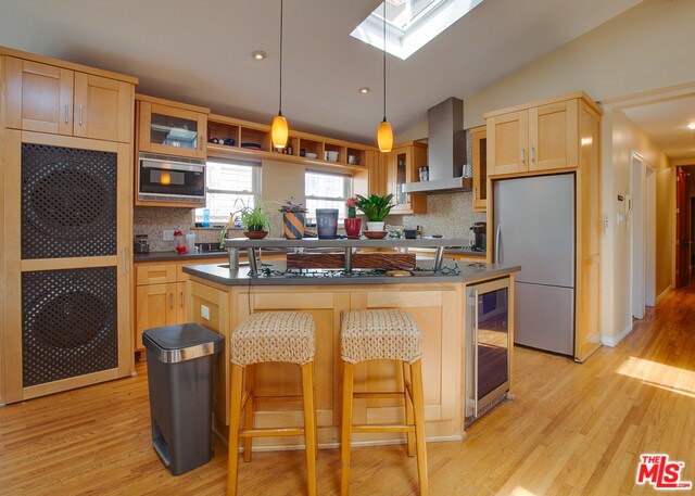 Foto del edificio - 565 Westminster Ave