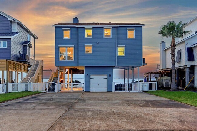 Building Photo - 319 Isles End Rd