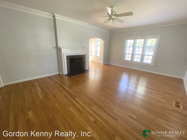 Building Photo - 2 br, 1 bath House - 1238 Oak Grove Ave