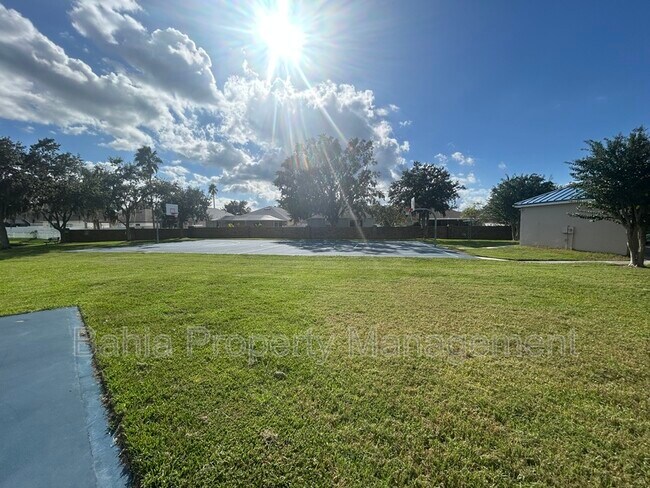 Foto del edificio - 1309 Horsemint Ln